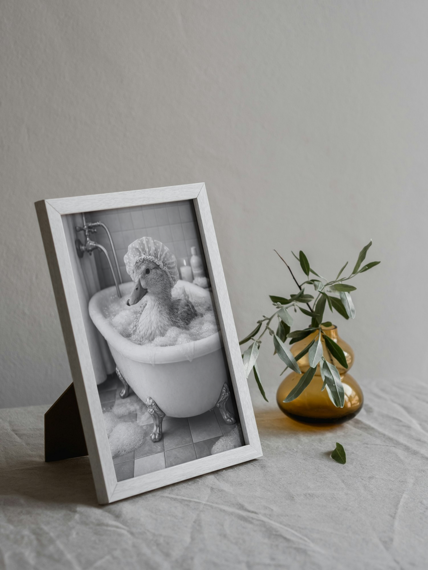 Duck Taking Bubble Bath Wall Art Printable | Cute Print | Bathroom Home Decor | Digital Download A4 and A5